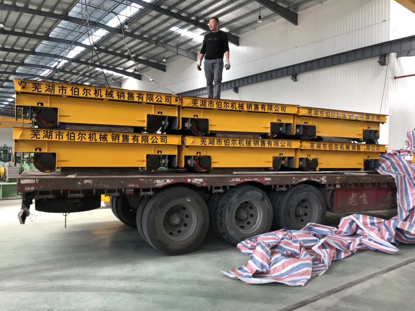 安徽眾源新材料股份有限公司訂購(gòu)20噸低壓供電平車(chē)，交付現(xiàn)場(chǎng)。